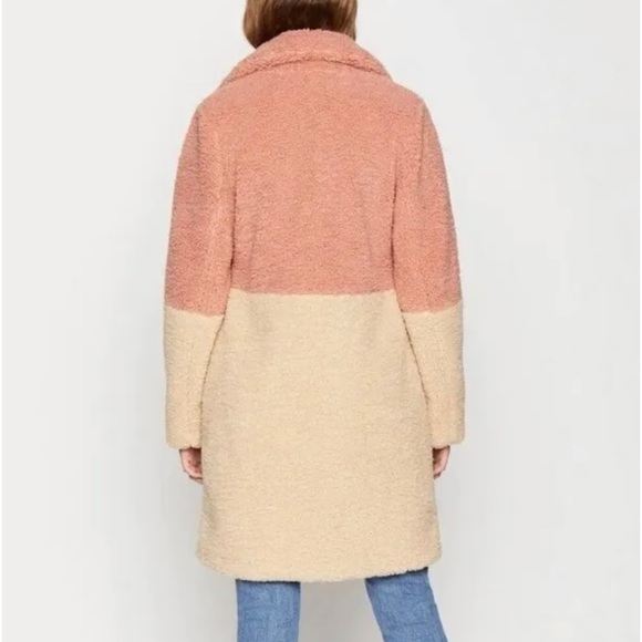 NEW BCBGeneration Color Block Teddy Faux Fur Coat - Picture 3 of 15